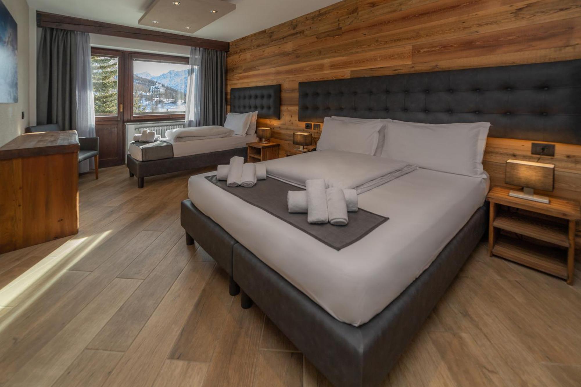 Hotel Gran Roc Colle Colle Sestriere Buitenkant foto